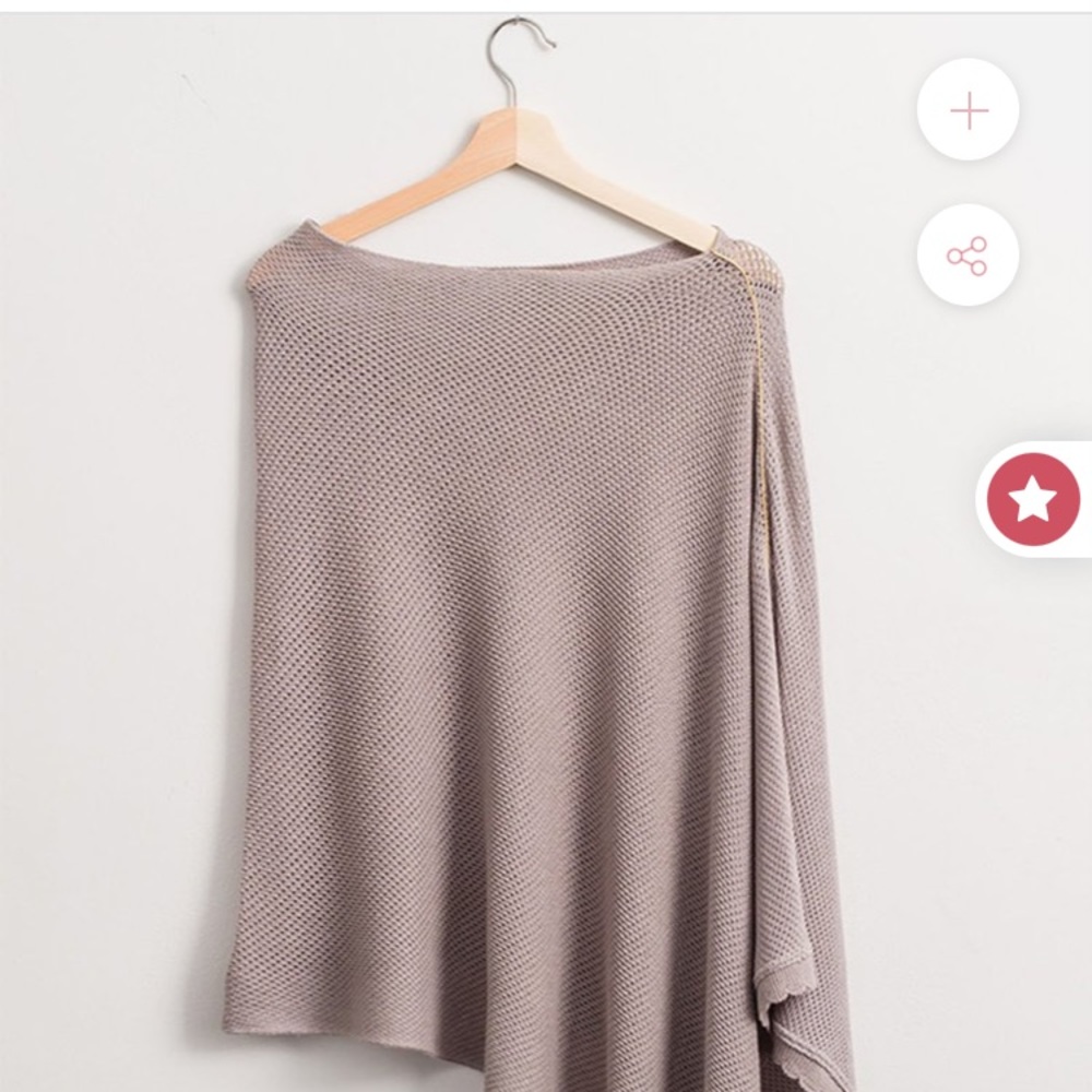 Grey cocoon nursing cover